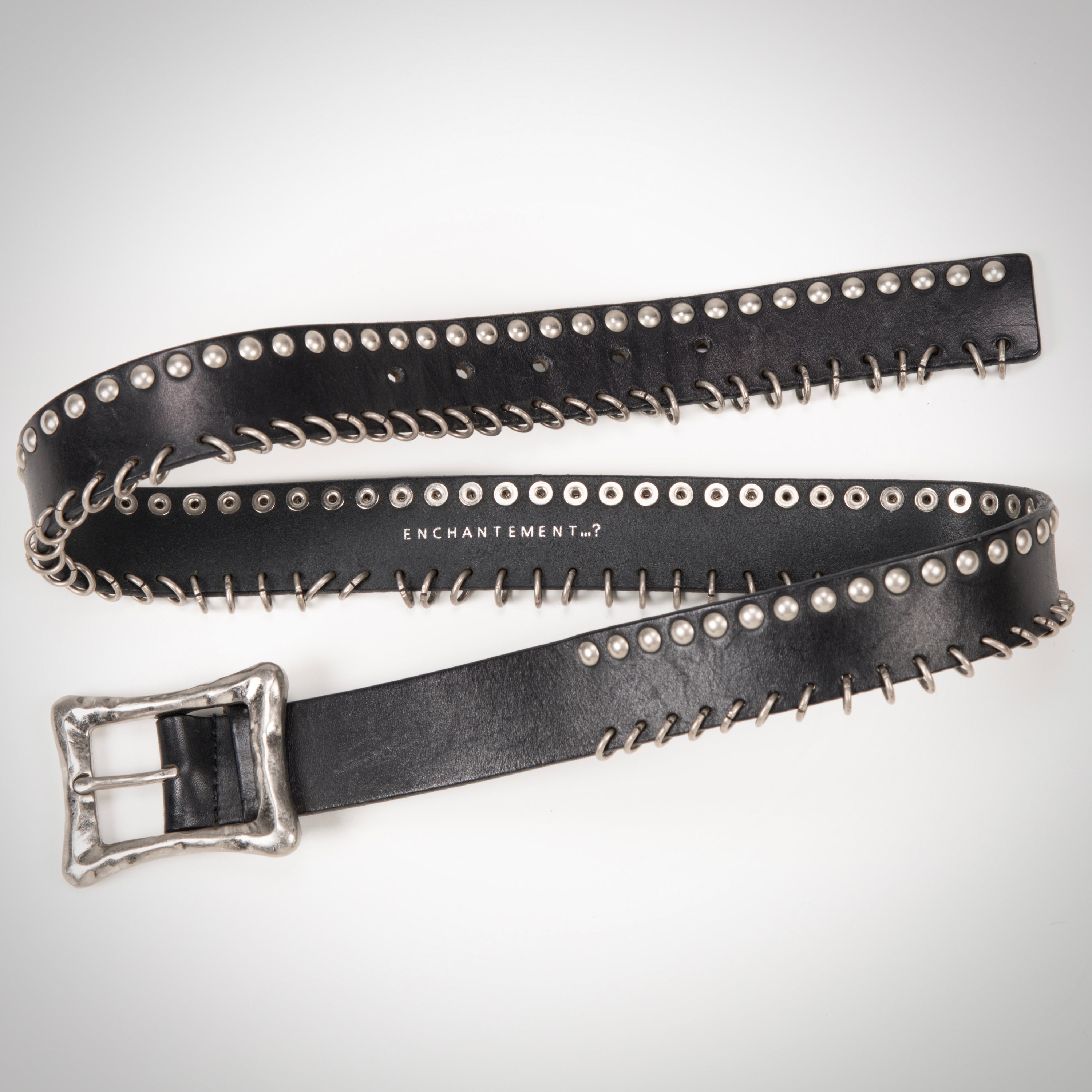 ENCHANTEMENT...?:STUDDED PIERCING BLACK LEATHER BELT