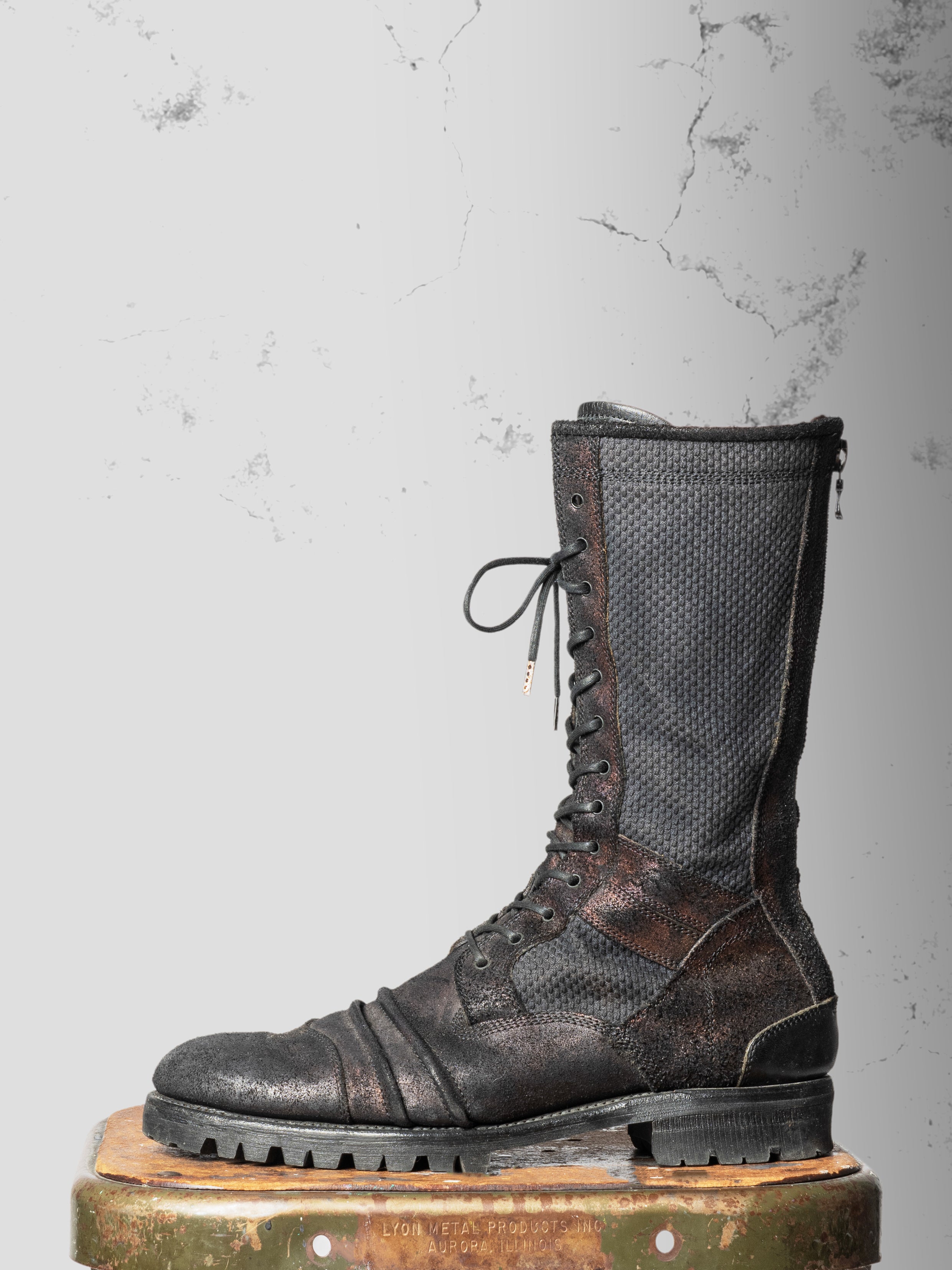 MILITARY BOOTS