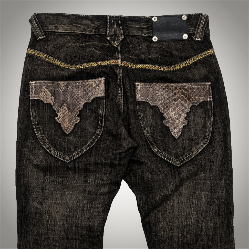 SEMANTIC DESIGN:SPIKE KNEE WASHED DENIM – ANOMALIE WORLD