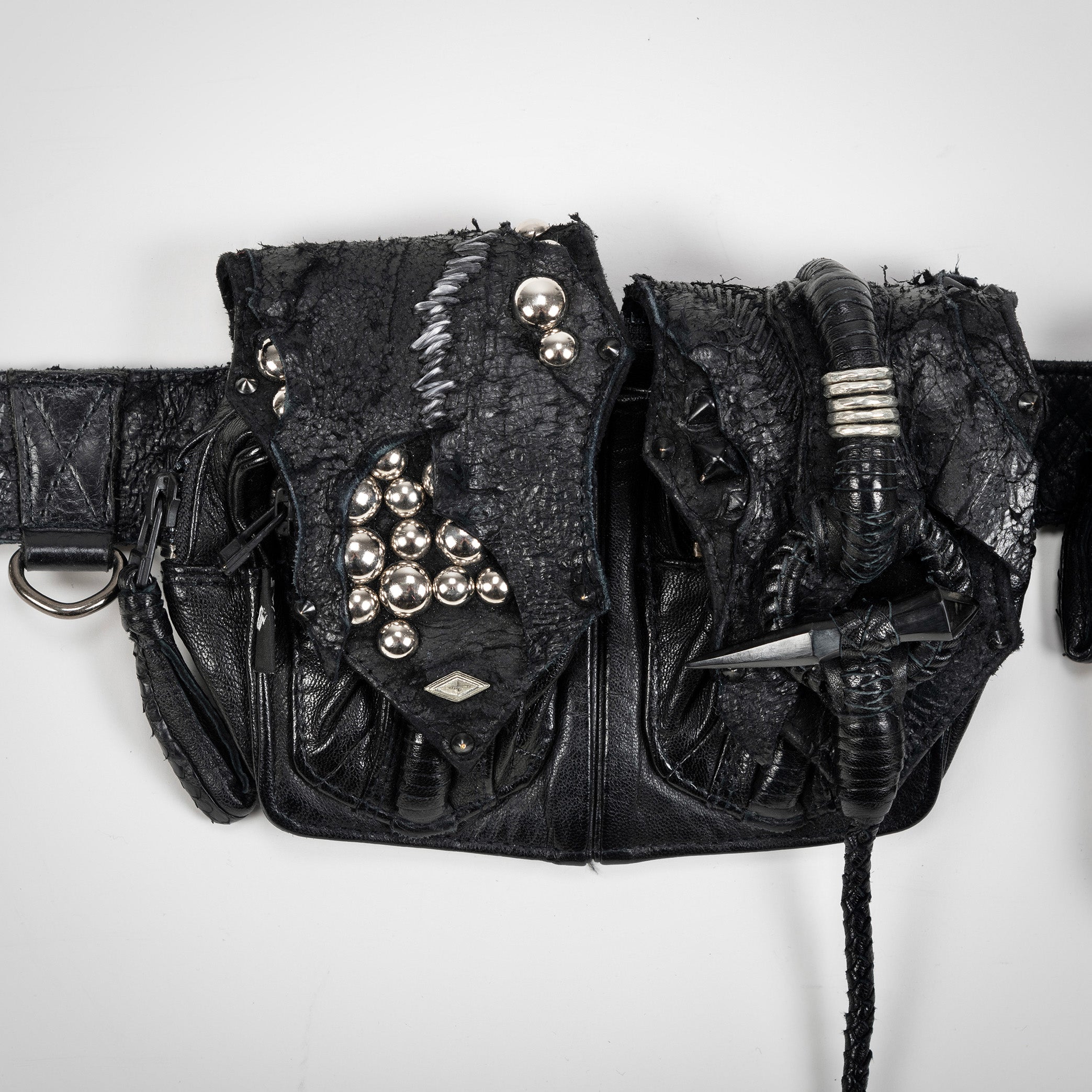 KMRII:GRAND-CROSS POUCH BELT – ANOMALIE WORLD