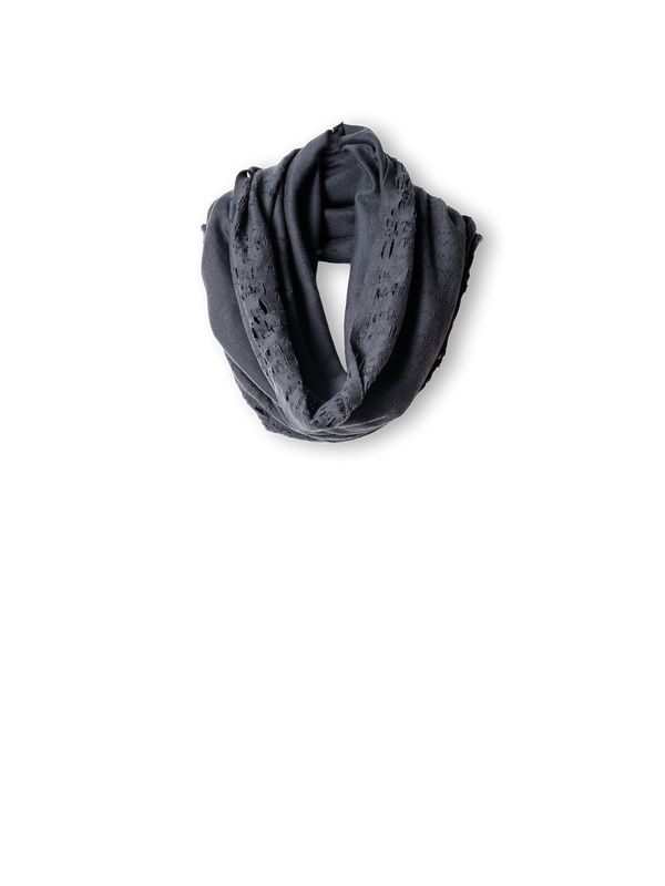 DESTROYED SCARF STOLE