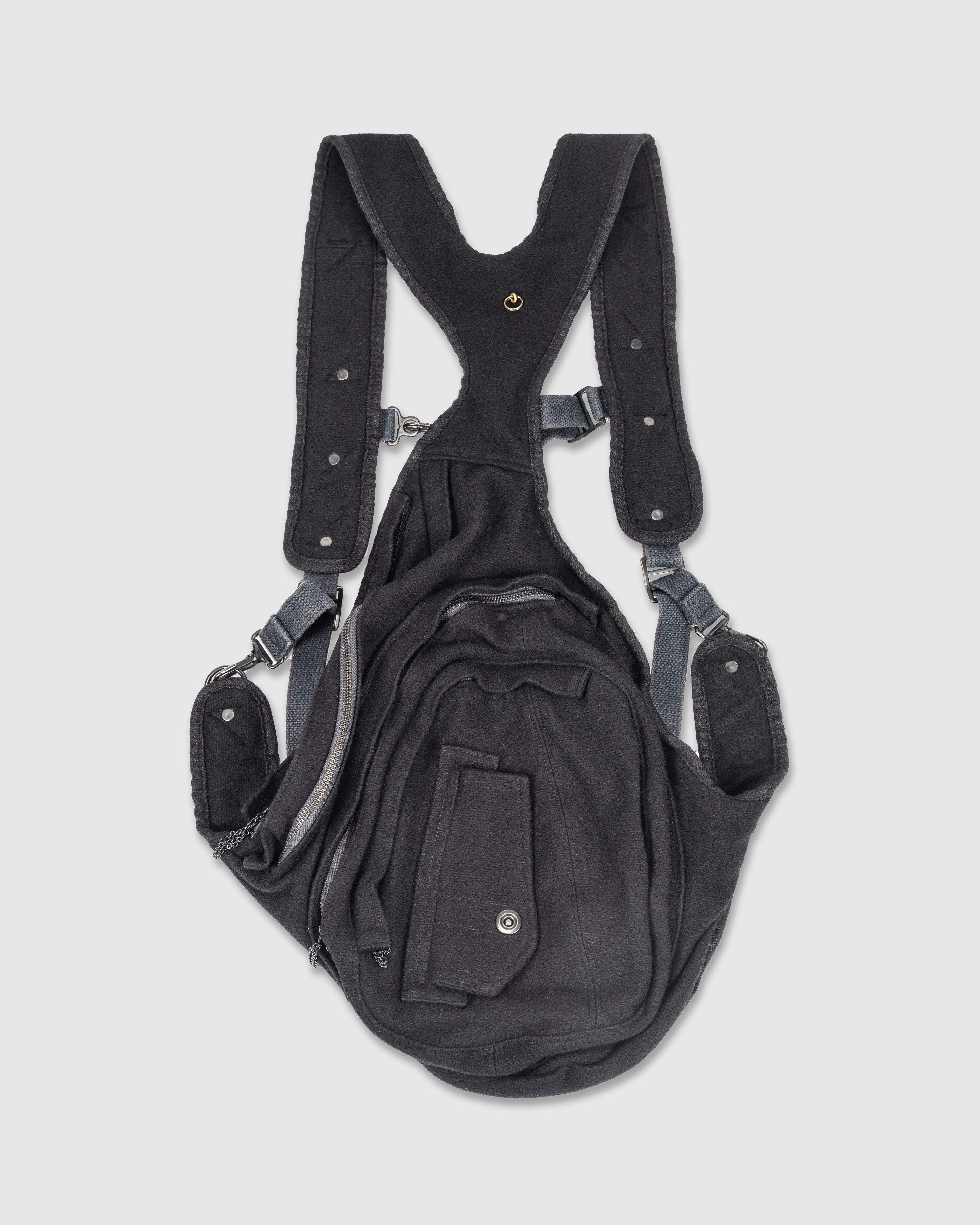 2009' PARACHUTE BACKPACK