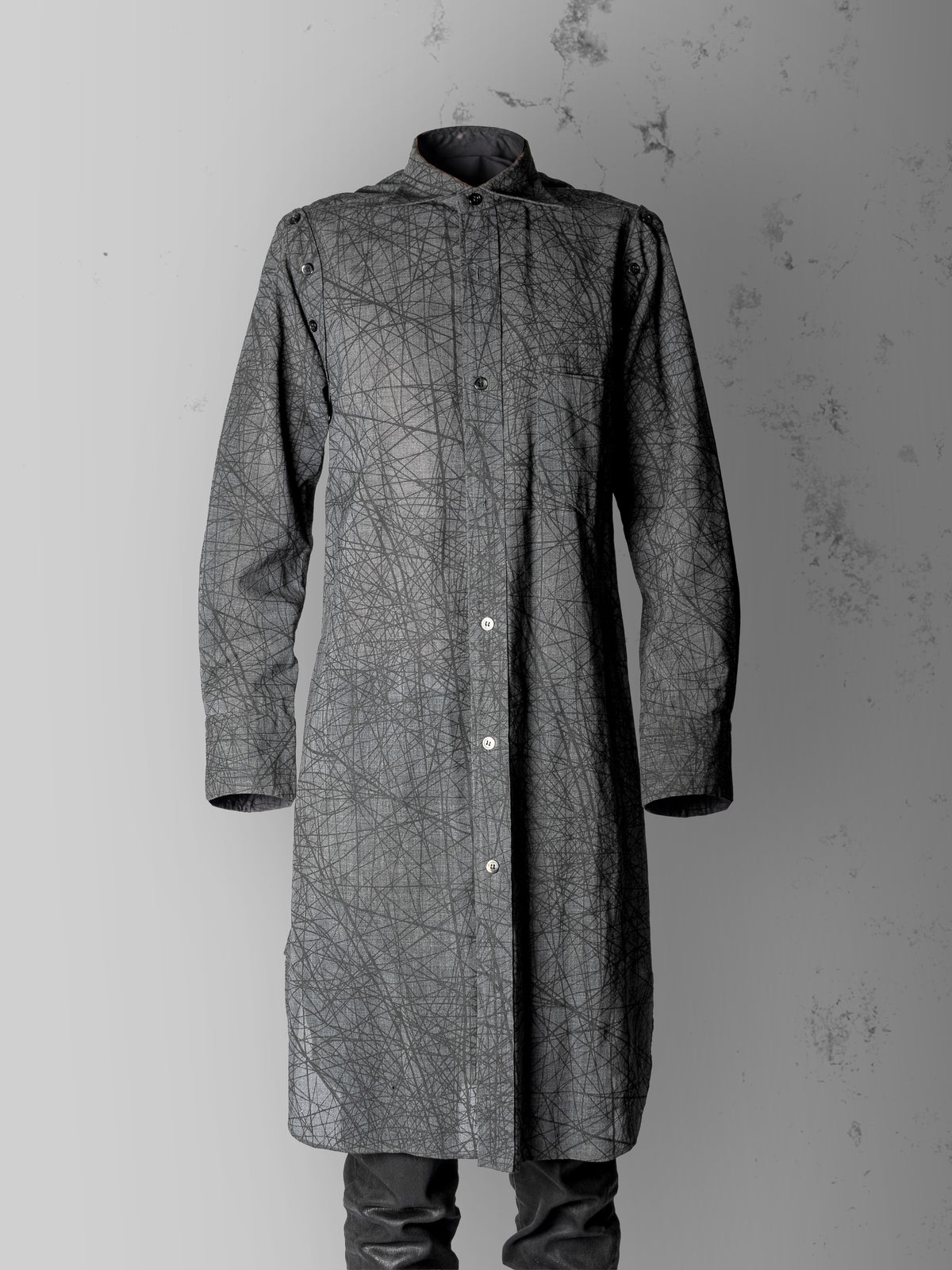 Removable-Sleeve Shirt