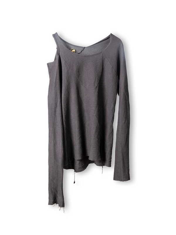 CUTOFF SHOULDER LONGSLEEVES
