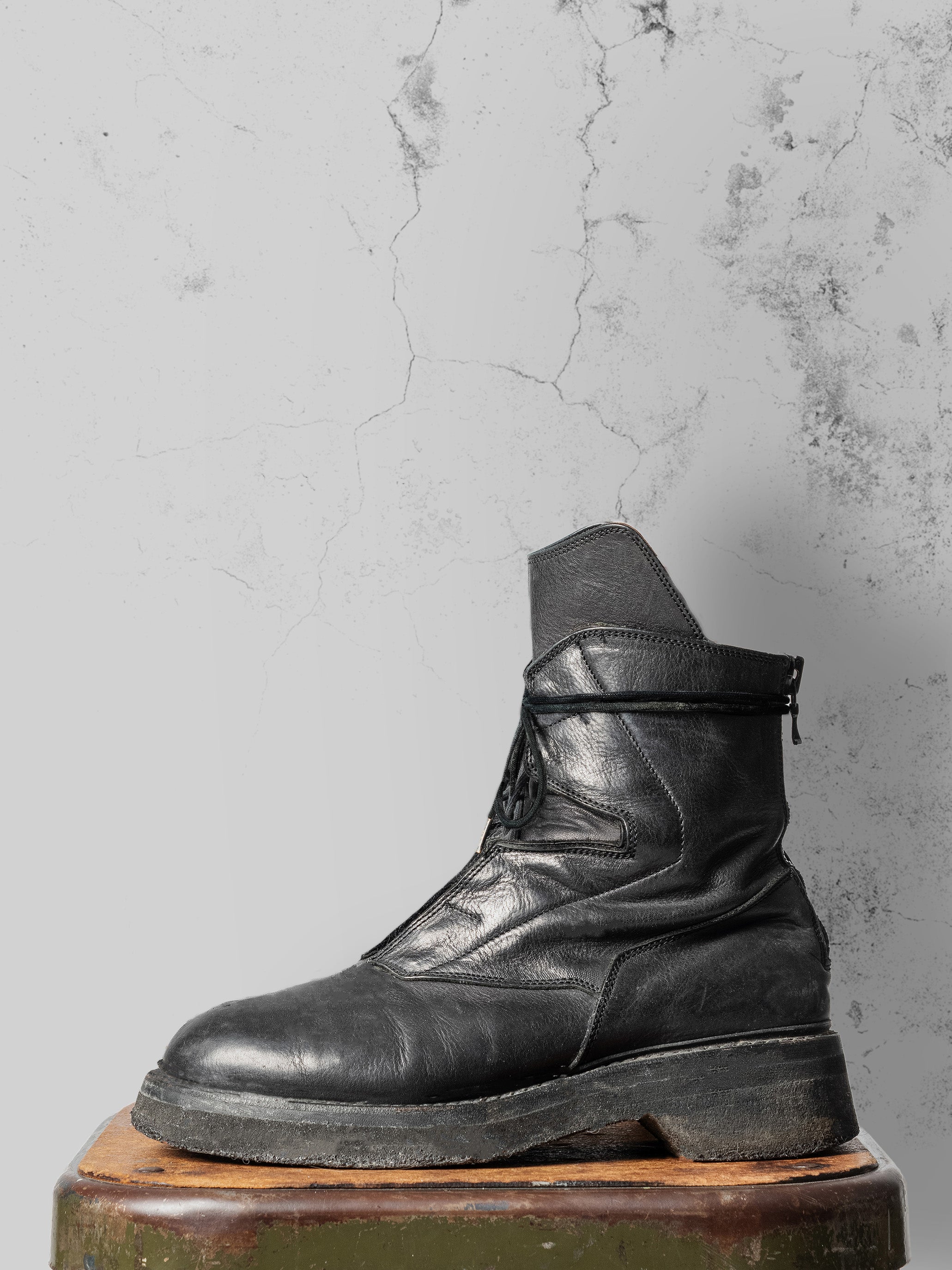 "EDGE" COMBAT BOOTS